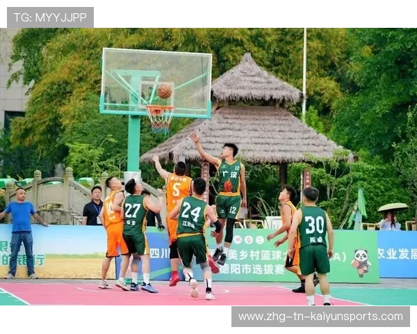 不只是篮球!四川乡村“村BA”中场变成农产品推销会 不只是篮球!四川乡村“村BA”中场变成农产品推销会
